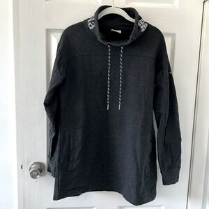 Columbia sweatshirt oversized fit with pockets size M